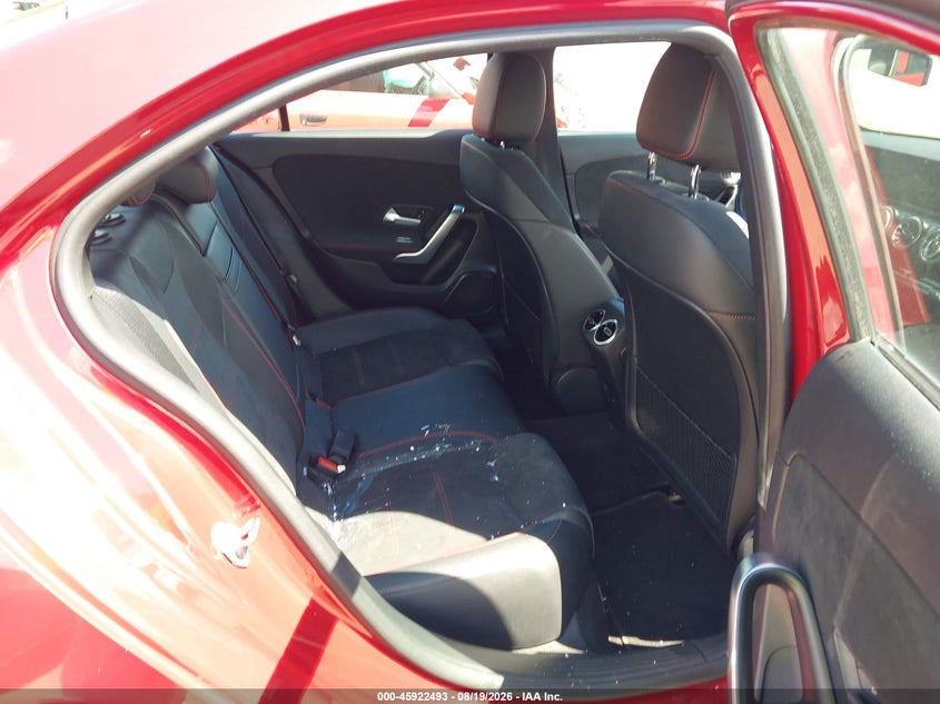MERCEDES-BENZ A 220 - zdjęcie 8
