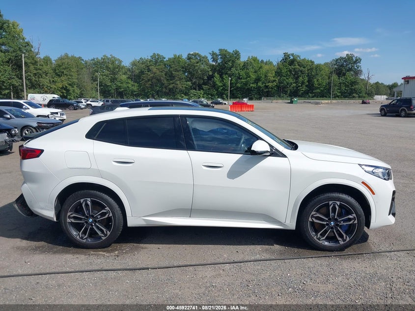 BMW X2 - zdjęcie 14