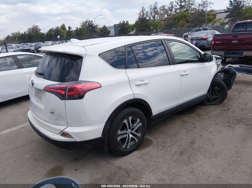 TOYOTA RAV4 - zdjęcie 4