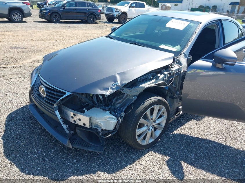 LEXUS IS 250 - zdjęcie 6