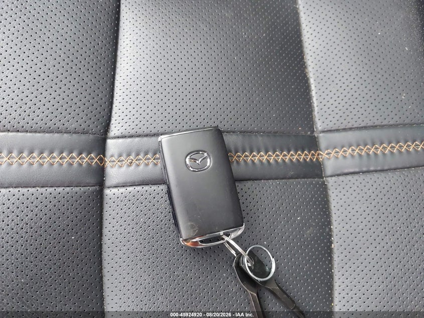 MAZDA CX-50 - zdjęcie 11