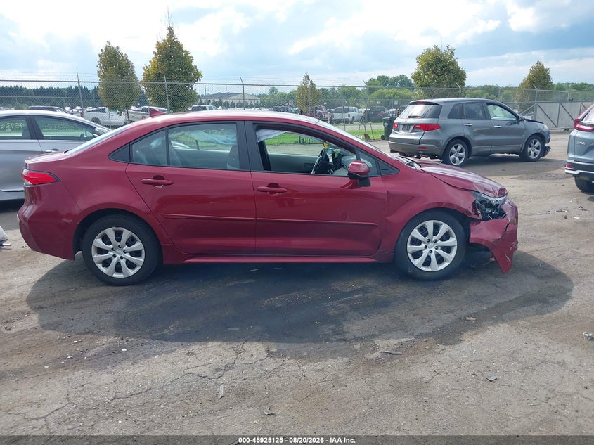 TOYOTA COROLLA - zdjęcie 13
