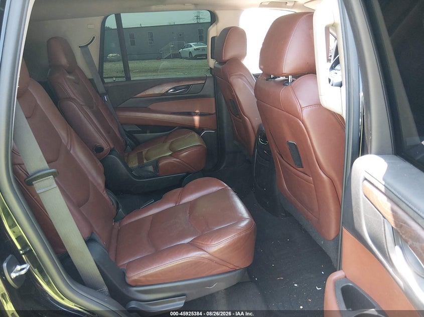 CADILLAC ESCALADE - zdjęcie 8