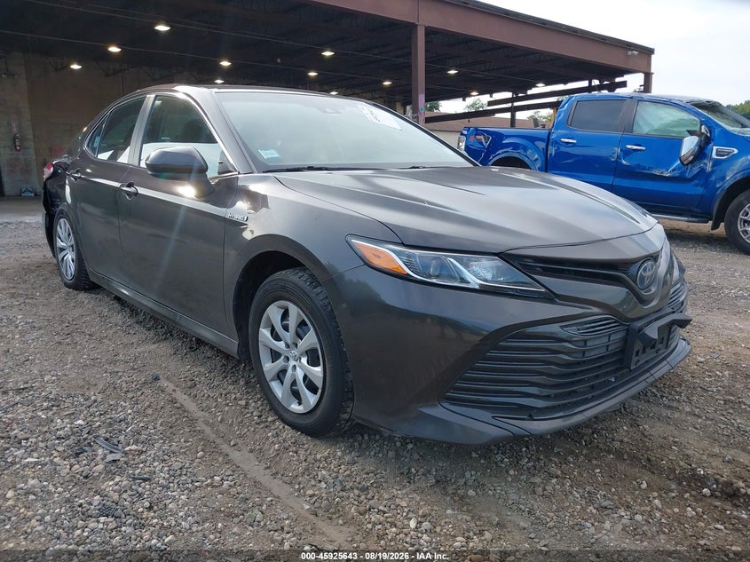 TOYOTA CAMRY HYBRID - zdjęcie 1