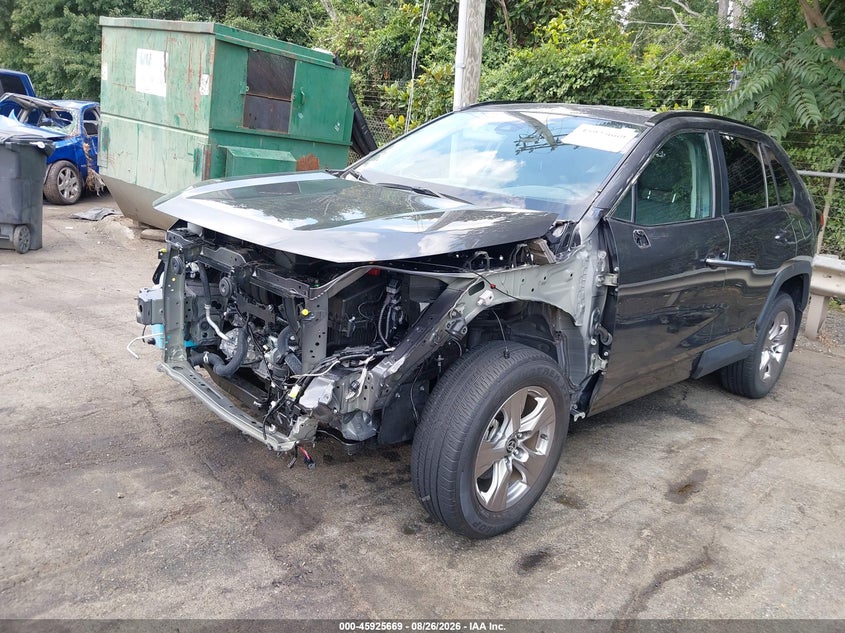TOYOTA RAV4 - zdjęcie 2