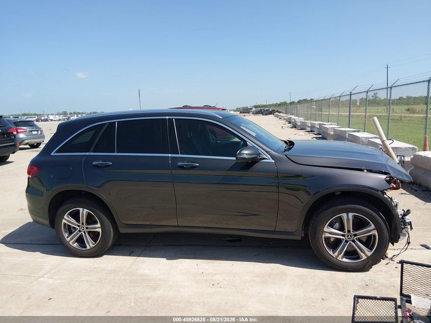 MERCEDES-BENZ GLC 300 - zdjęcie 13