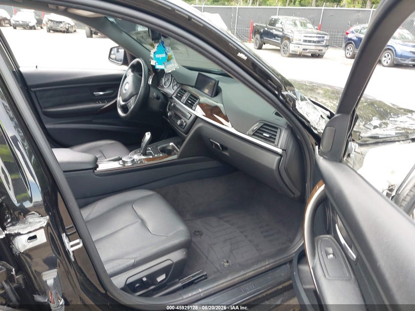 BMW 328I - zdjęcie 5