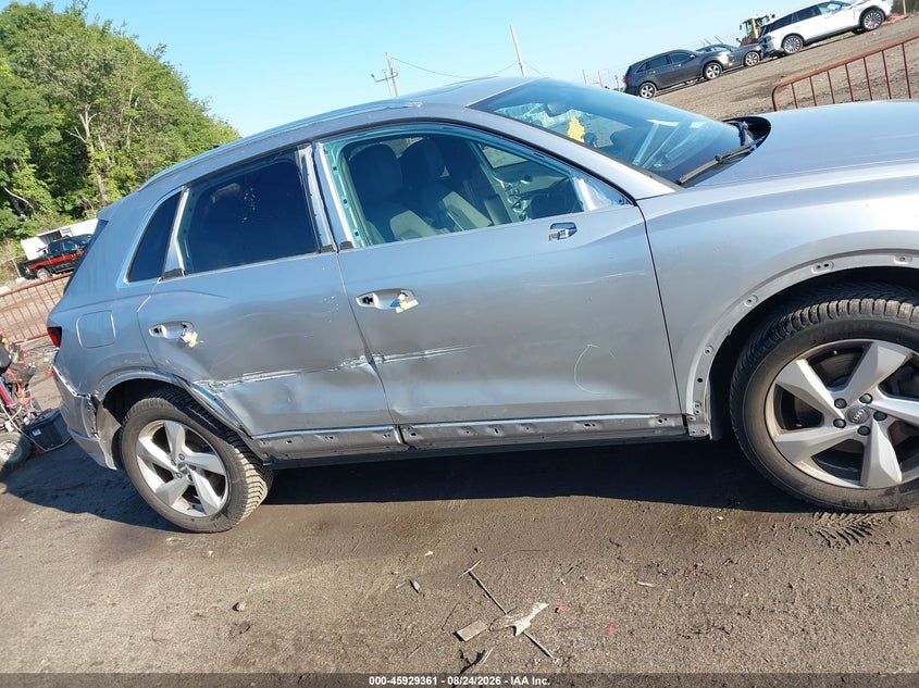 AUDI Q3 - zdjęcie 13
