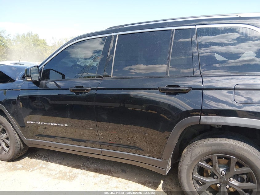 JEEP GRAND CHEROKEE - zdjęcie 14