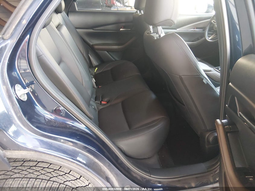 MAZDA CX-30 - zdjęcie 8