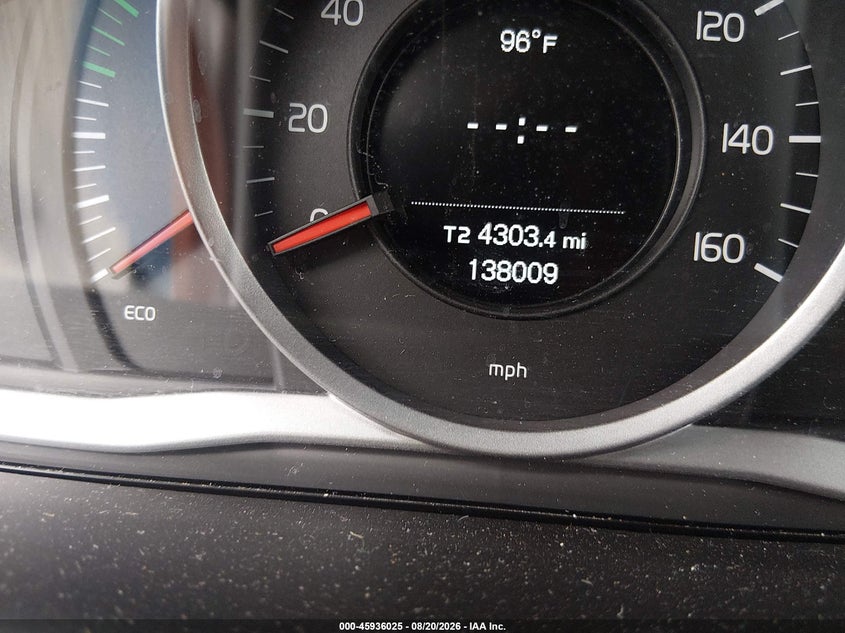VOLVO XC60 - zdjęcie 15