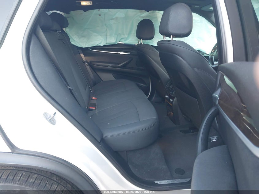 BMW X5 - zdjęcie 8