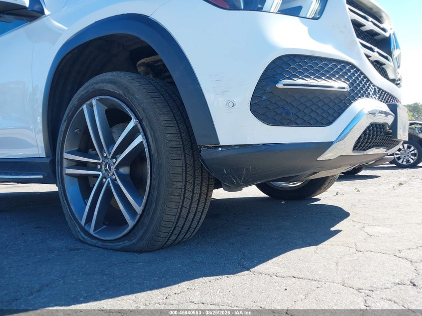 MERCEDES-BENZ GLE 450 - zdjęcie 19