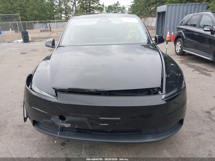 TESLA MODEL Y - zdjęcie 6