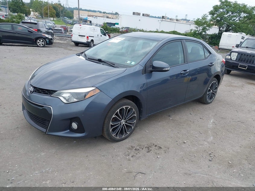 TOYOTA COROLLA - zdjęcie 2
