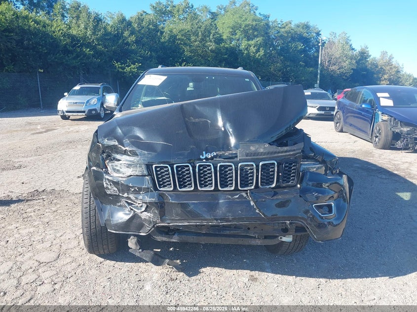 JEEP GRAND CHEROKEE - zdjęcie 12
