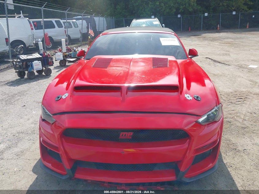 FORD MUSTANG - zdjęcie 12