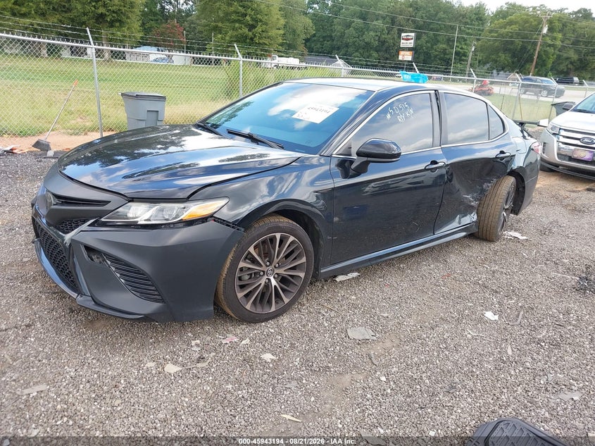 TOYOTA CAMRY - zdjęcie 2