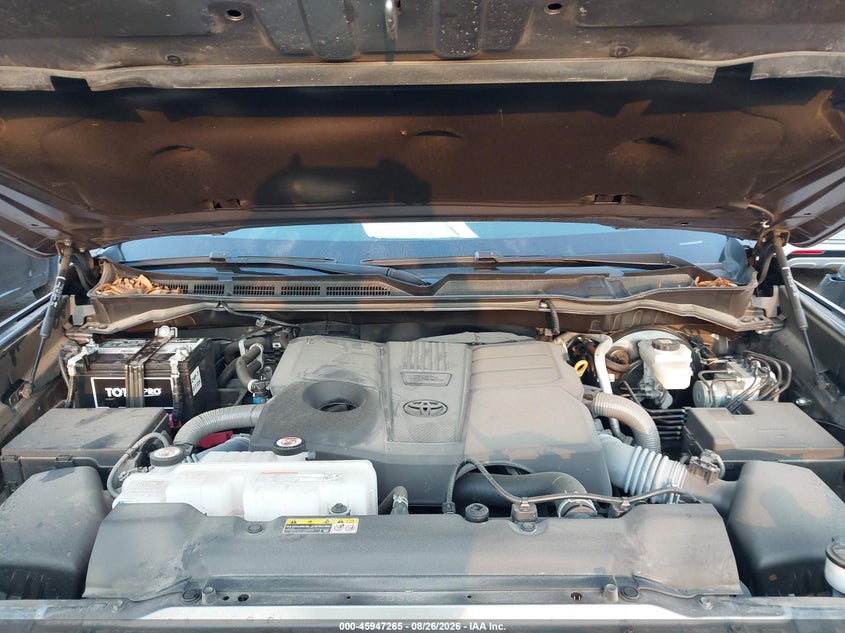 TOYOTA TUNDRA - zdjęcie 10