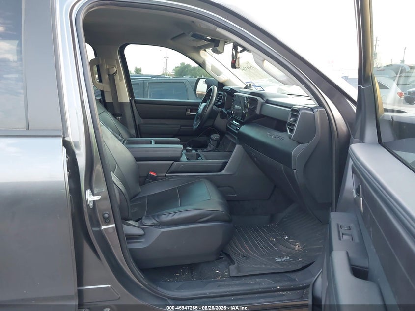 TOYOTA TUNDRA - zdjęcie 5