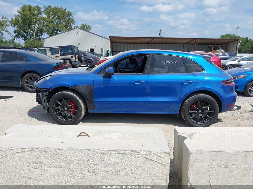 PORSCHE MACAN - zdjęcie 15