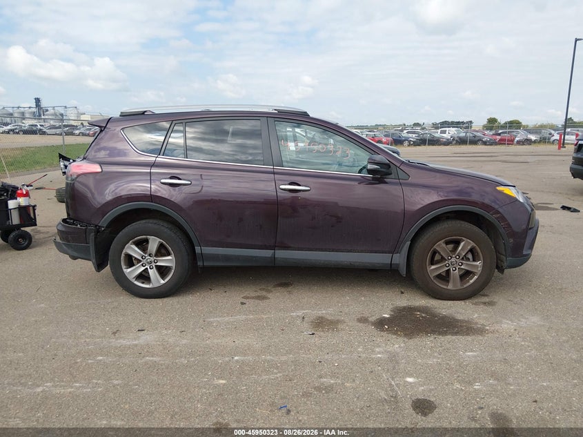 TOYOTA RAV4 - zdjęcie 14