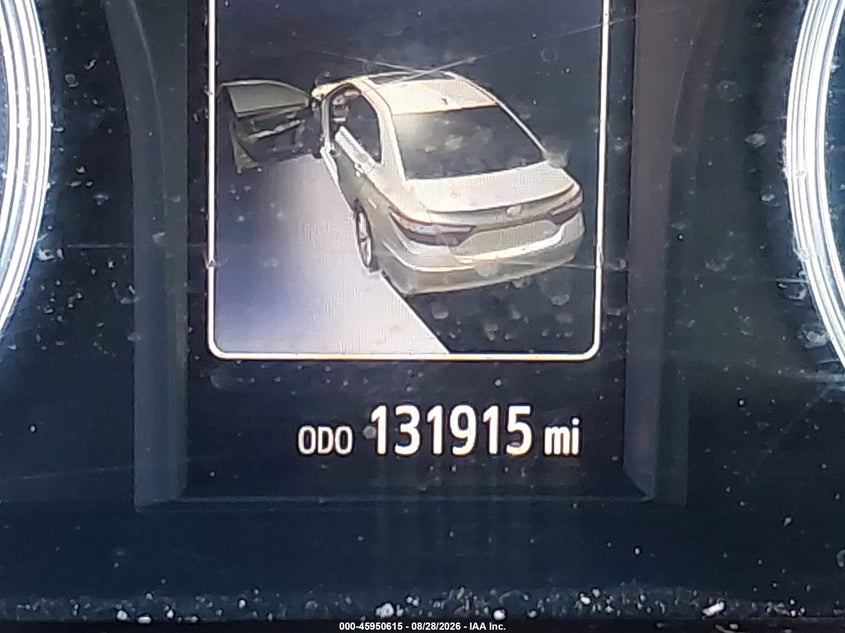 TOYOTA CAMRY - zdjęcie 15
