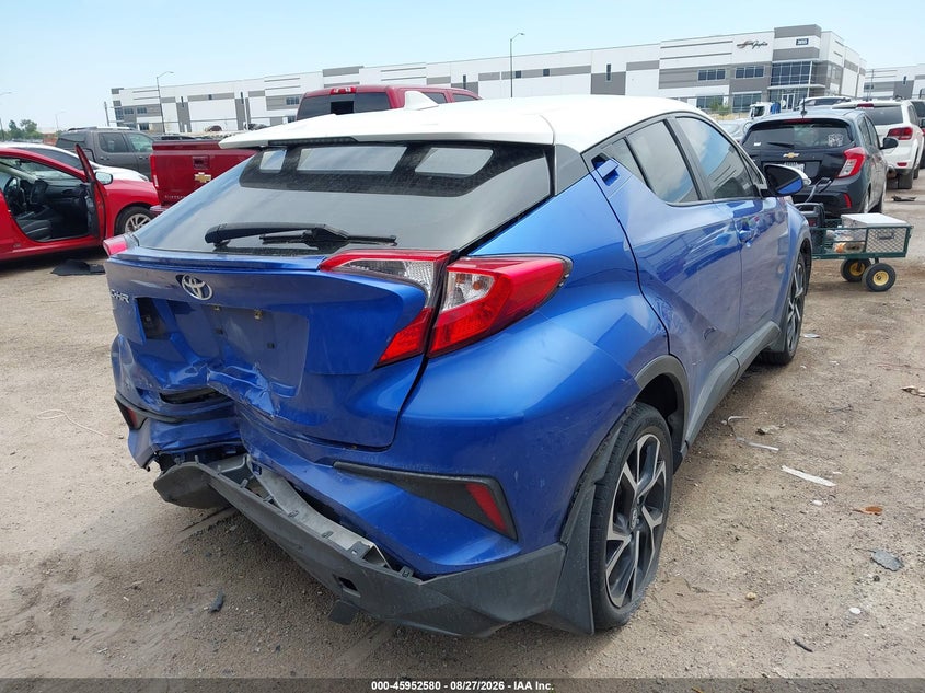 TOYOTA C-HR - zdjęcie 4