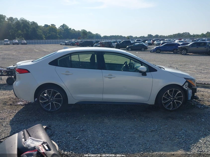 TOYOTA COROLLA - zdjęcie 14