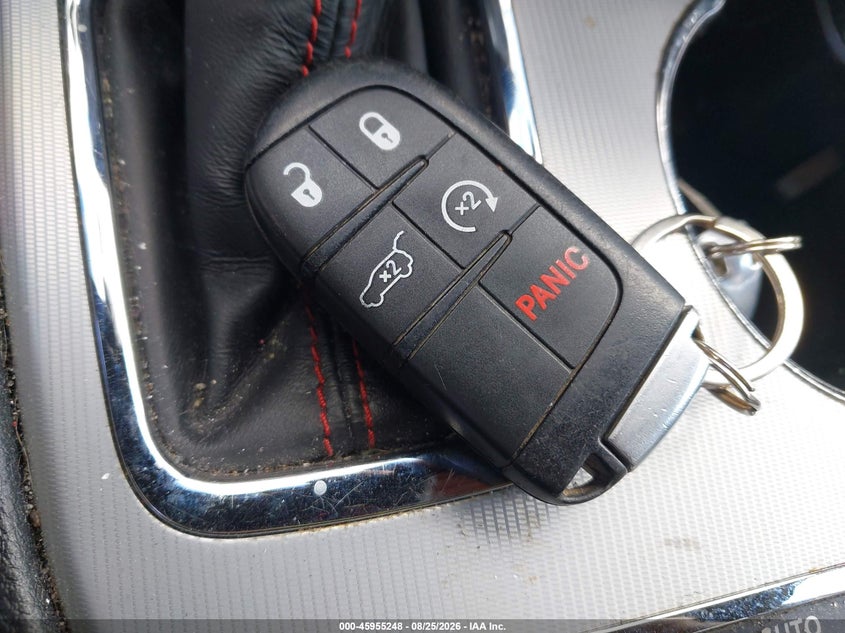 JEEP GRAND CHEROKEE - zdjęcie 11