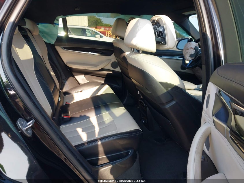 BMW X6 - zdjęcie 8