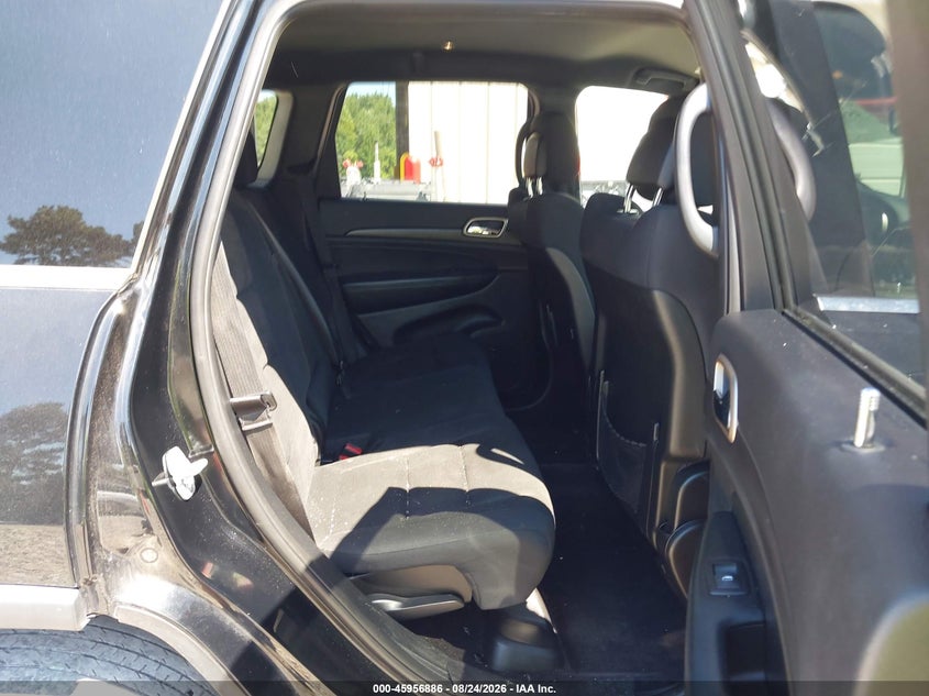 JEEP GRAND CHEROKEE - zdjęcie 8