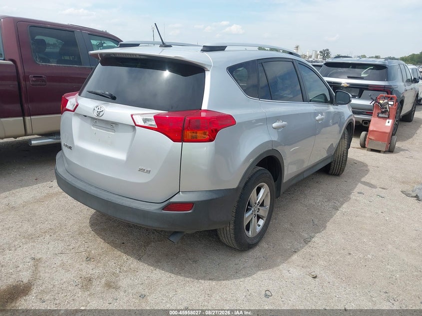 TOYOTA RAV4 - zdjęcie 4