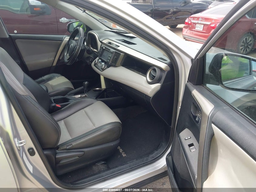TOYOTA RAV4 - zdjęcie 5
