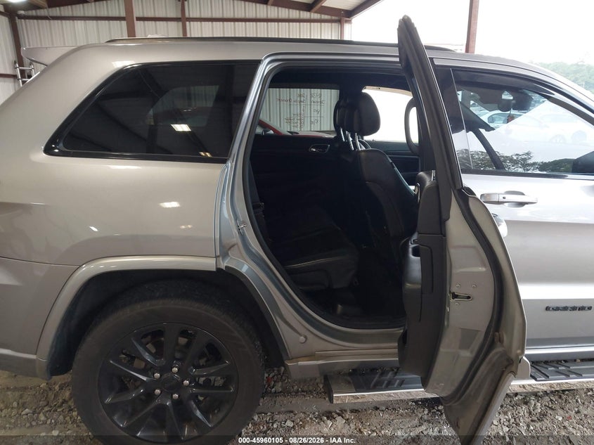 JEEP GRAND CHEROKEE - zdjęcie 8
