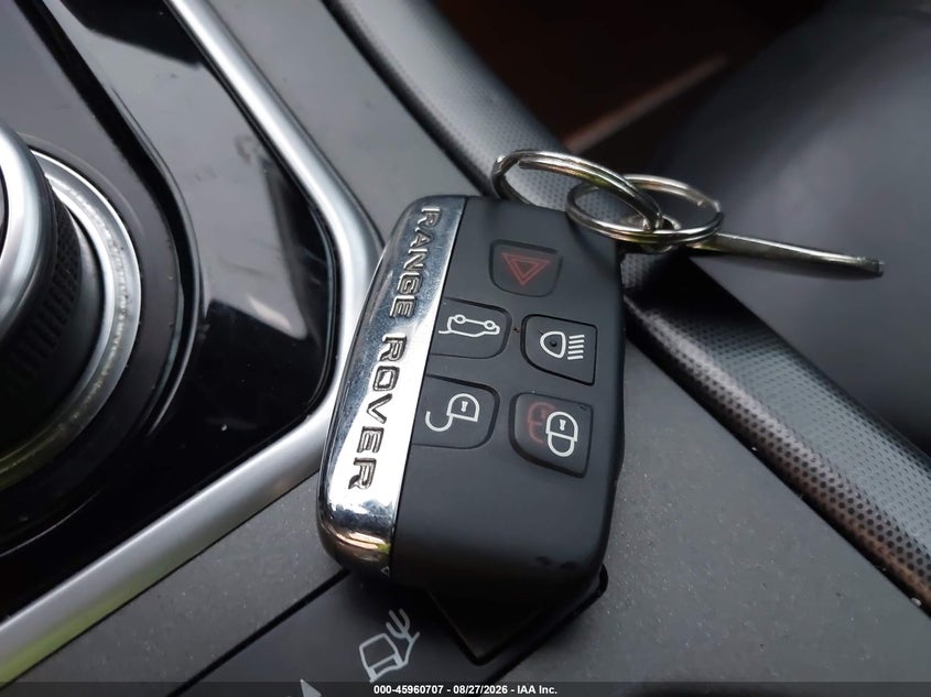 LAND ROVER RANGE ROVER EVOQUE - zdjęcie 11