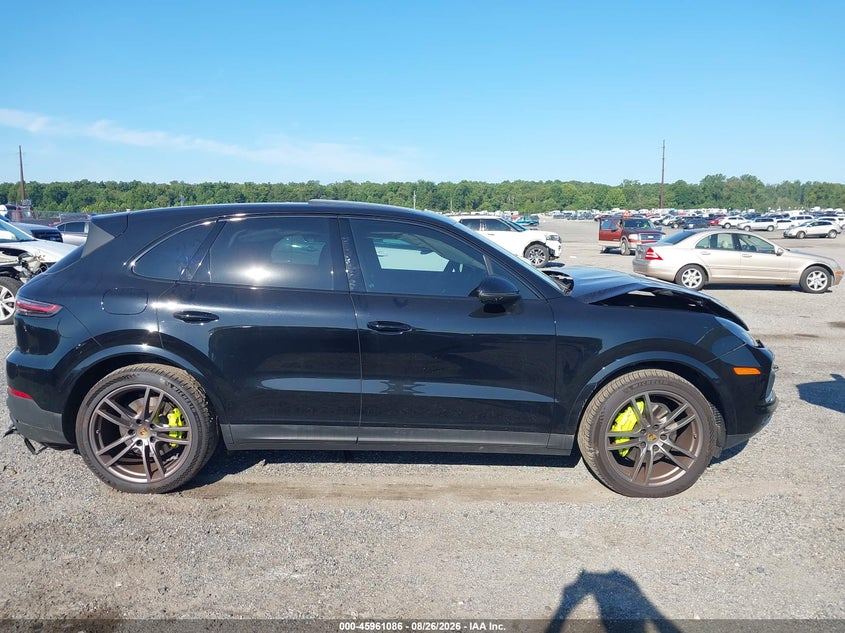 PORSCHE CAYENNE E-HYBRID - zdjęcie 14