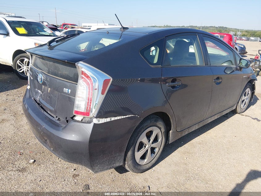 TOYOTA PRIUS - zdjęcie 4