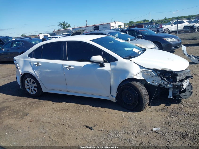 TOYOTA COROLLA - zdjęcie 13