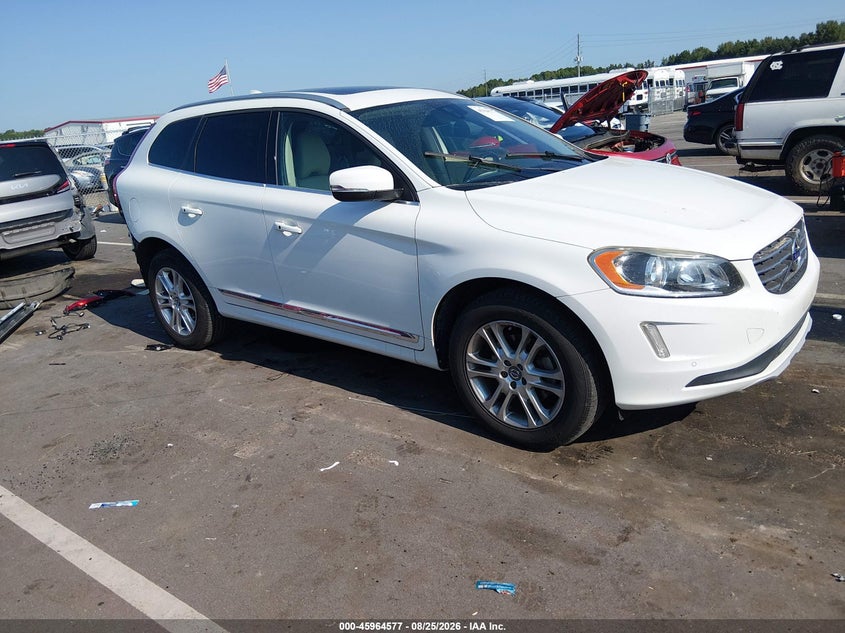 VOLVO XC60 - zdjęcie 1