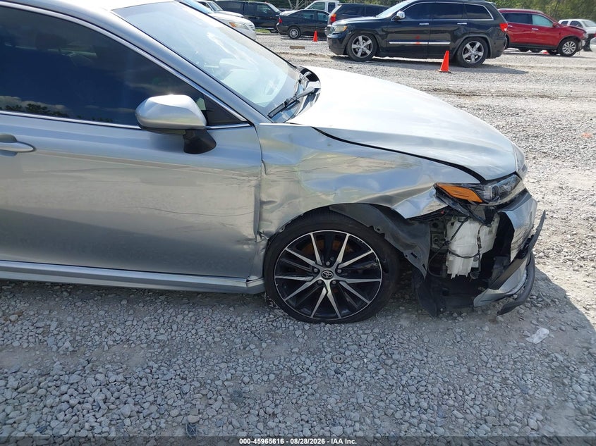 TOYOTA CAMRY - zdjęcie 6