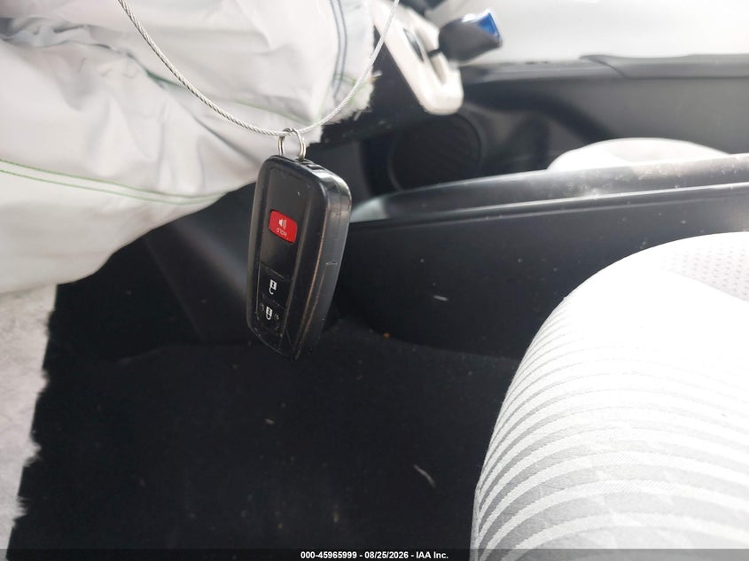 TOYOTA PRIUS - zdjęcie 11