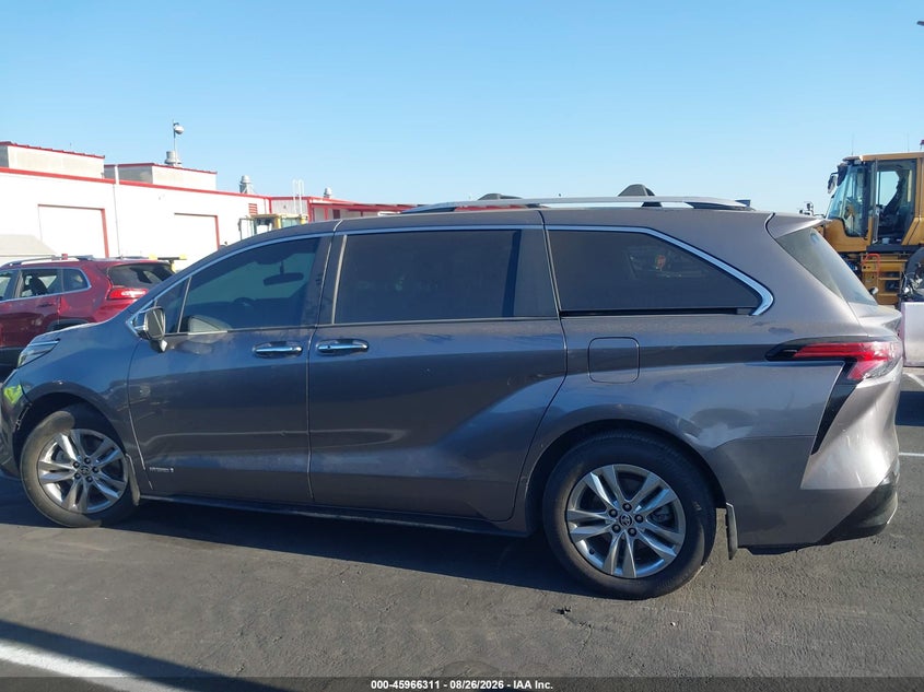 TOYOTA SIENNA - zdjęcie 14