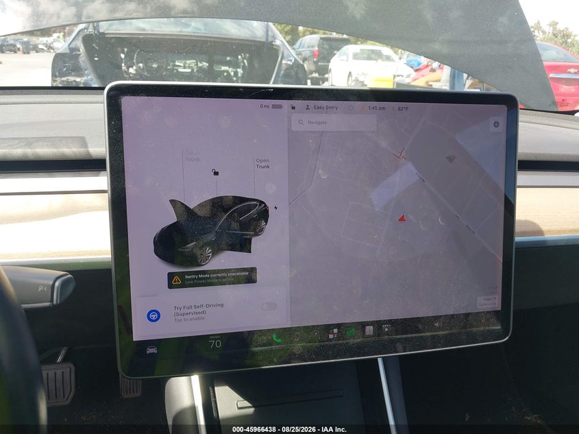 TESLA MODEL 3 - zdjęcie 19