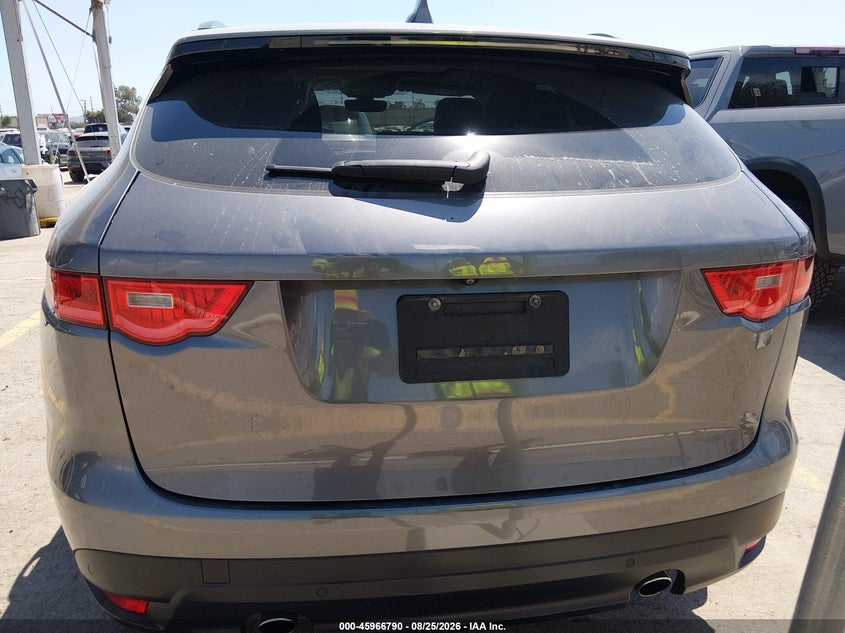 JAGUAR F-PACE - zdjęcie 17