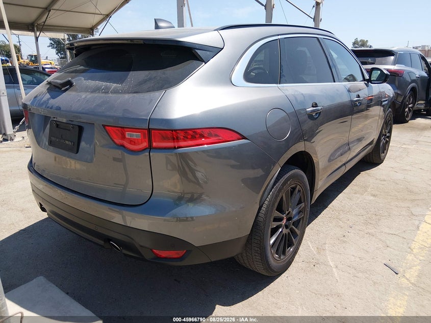 JAGUAR F-PACE - zdjęcie 4
