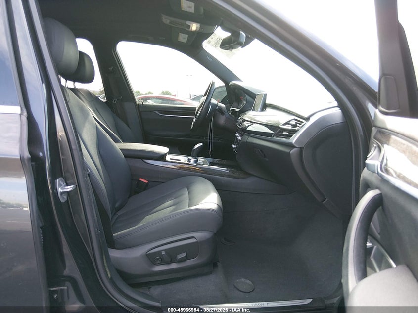 BMW X5 - zdjęcie 5