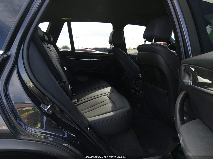 BMW X5 - zdjęcie 8