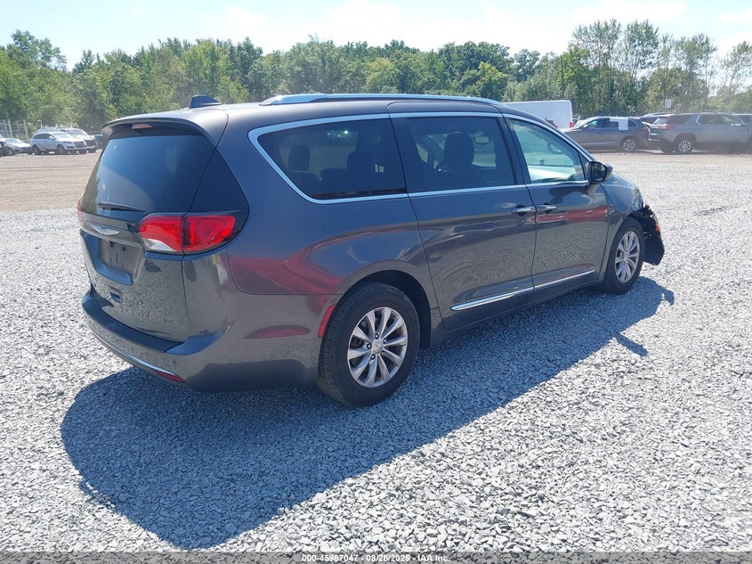 CHRYSLER PACIFICA - zdjęcie 4