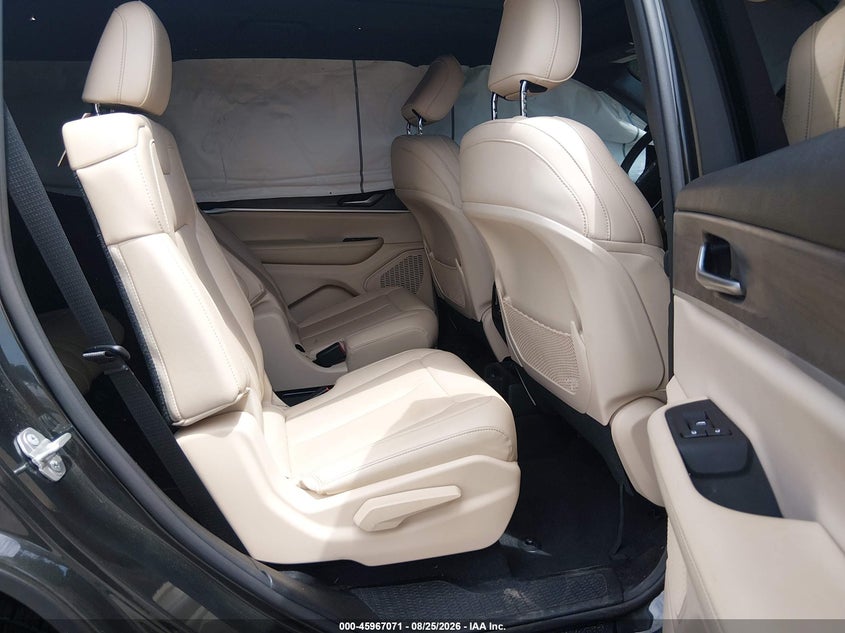 JEEP GRAND CHEROKEE L - zdjęcie 8